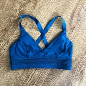 Lululemon bra with mesh